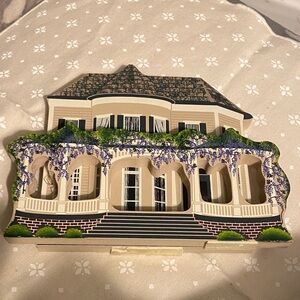 Shelia’s “Chestnutt House” (1994) Savannah GA